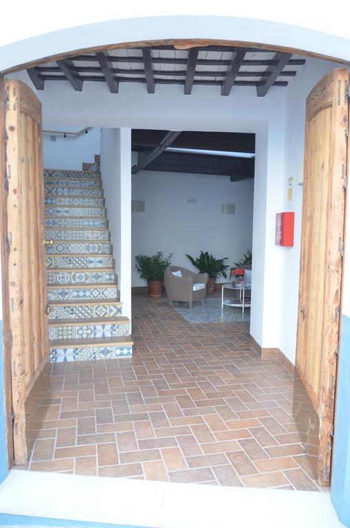 Hostal La Fonda Кониль-де-ла-Фронтера Экстерьер фото