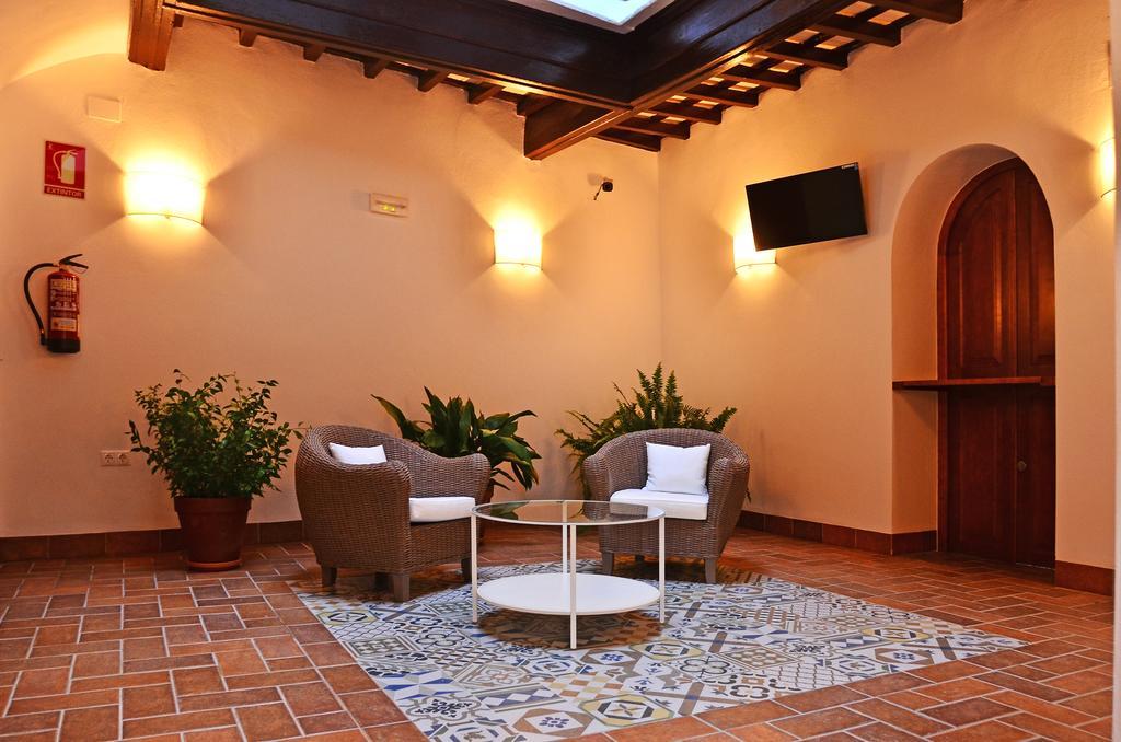 Hostal La Fonda Кониль-де-ла-Фронтера Экстерьер фото