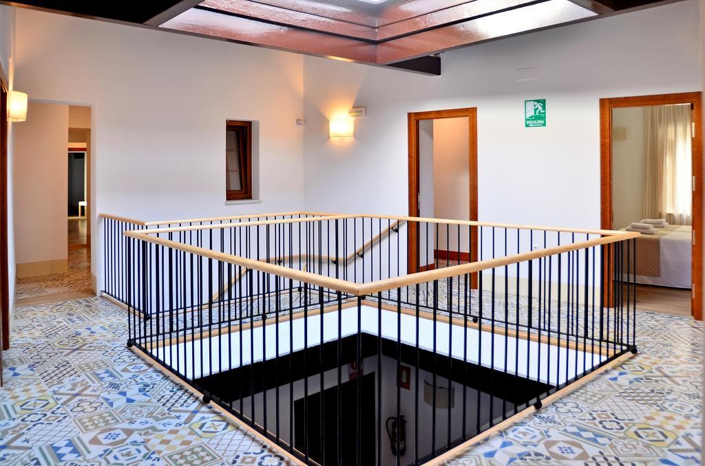 Hostal La Fonda Кониль-де-ла-Фронтера Экстерьер фото