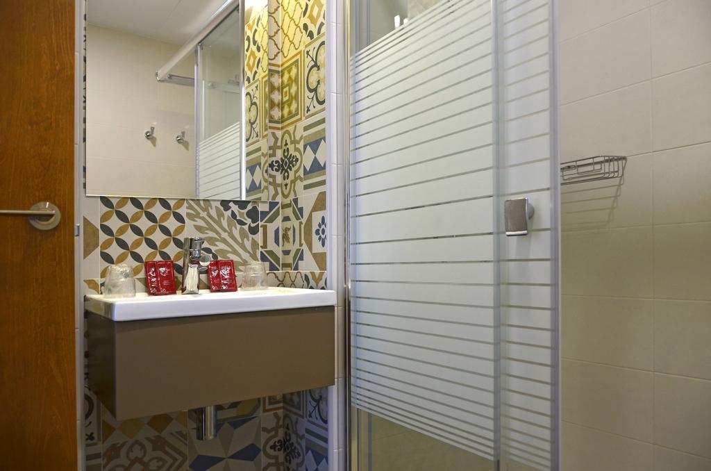 Hostal La Fonda Кониль-де-ла-Фронтера Экстерьер фото